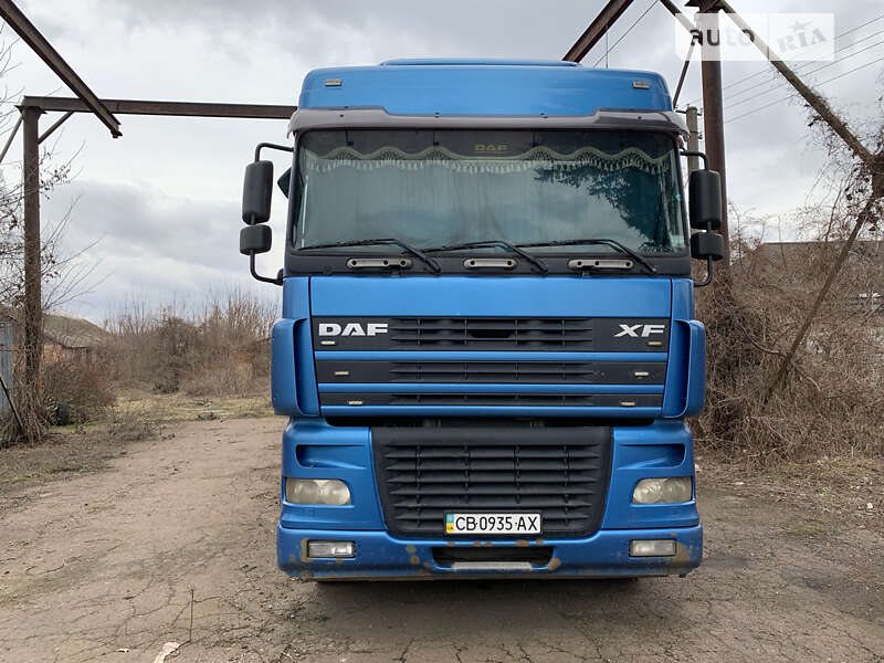 Зерновоз DAF XF 95 2006 в Киеве