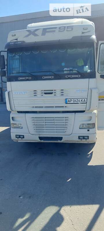 Тягач DAF XF 95 2005 в Запоріжжі