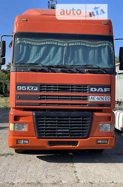 Тентований DAF XF 95 1999 в Покрові