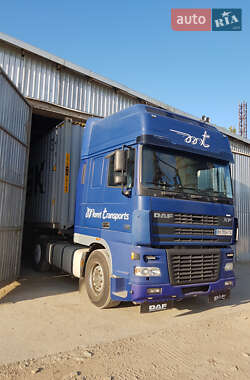 Тягач DAF XF 95 2004 в 