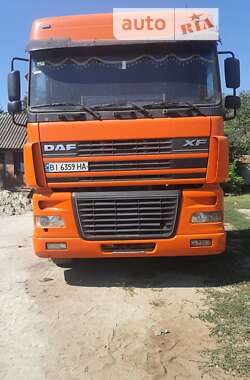 Тягач DAF XF 95 2003 в Пирятині