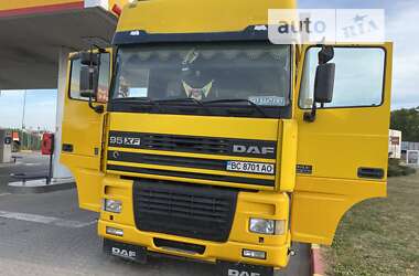 Тентованый DAF XF 95 1999 в Львове