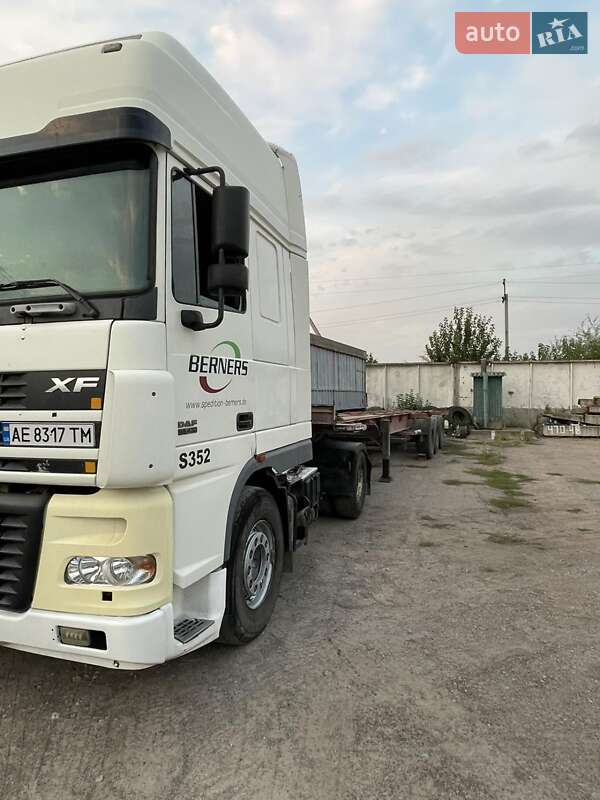 Тягач DAF XF 95 2005 в 