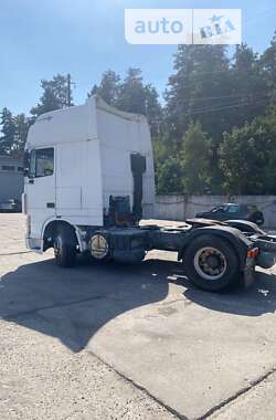 Тягач DAF XF 95 2001 в 