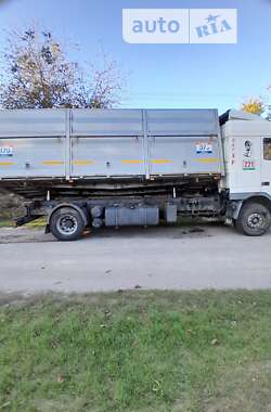 Самосвал DAF XF 95 2000 в Деражне