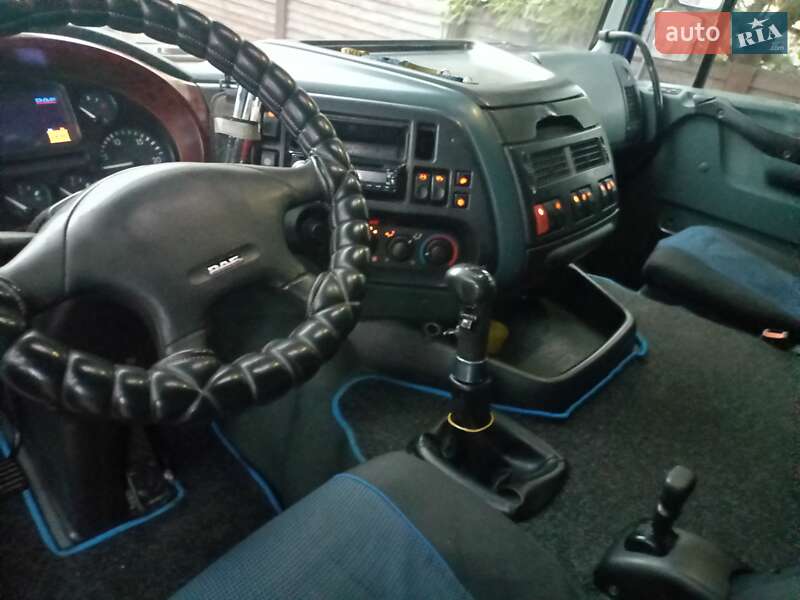 Тягач DAF XF 95 2003 в Кривом Роге