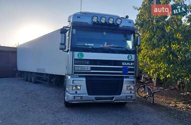 Тягач DAF XF 95 2000 в Новоднестровске