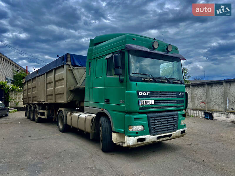 Тягач DAF XF 95 2005 в Хоролі