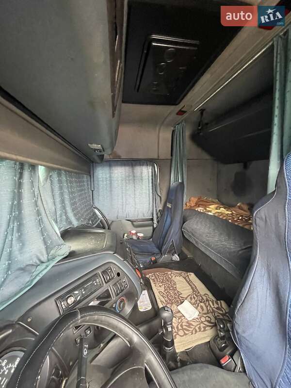 Зерновоз DAF XF 95 2000 в Николаеве