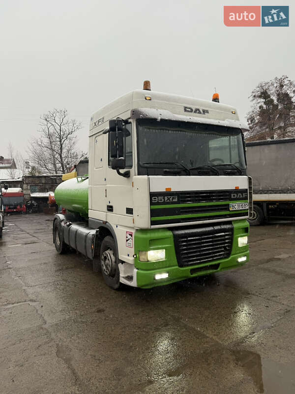 Цистерна DAF XF 95 1998 в Львове