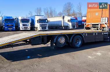 Евакуатор DAF XF 95 2004 в 