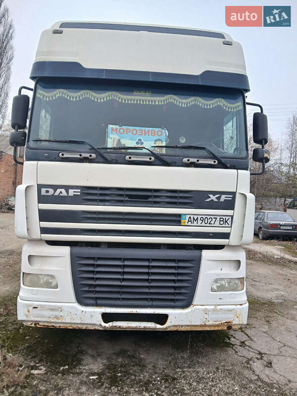 Тягач DAF XF 95 2005 в Житомире