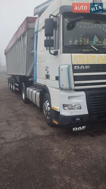 Тягач DAF XF 95 2005 в Одессе