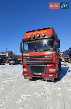 Тягач DAF XF 95 2002 в Ізюмі