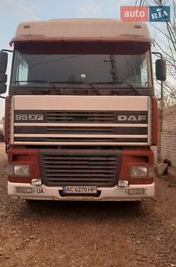 Тягач DAF XF 95 2002 в 