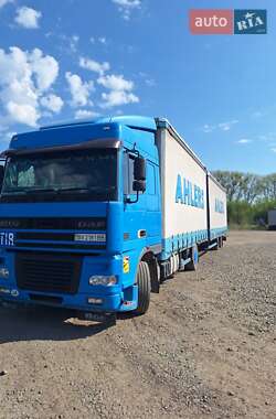Тентованый DAF XF 95 2002 в 