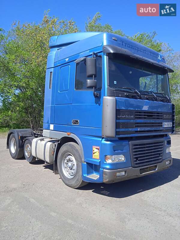 Тягач DAF XF 95 2002 в 