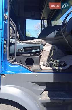 Тягач DAF XF 95 2002 в 