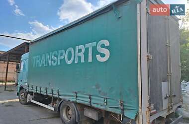 Тентований DAF XF 95 1999 в 