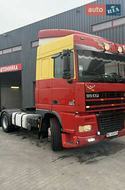 Тягач DAF XF 95 2000 в Львове