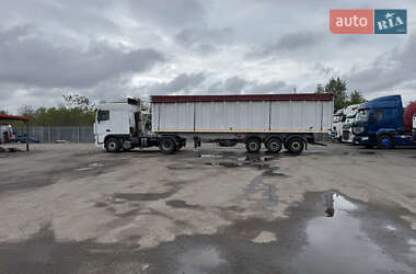 Зерновоз DAF XF 95 2000 в 