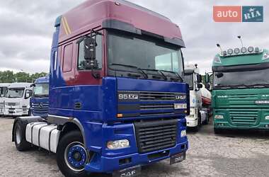 Тягач DAF XF 95 2000 в Виннице