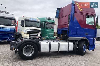 Тягач DAF XF 95 2000 в 