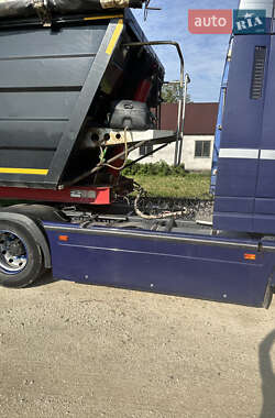 Самосвал DAF XF 95 2000 в 