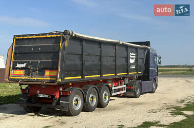 Самосвал DAF XF 95 2000 в 