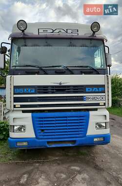 Тягач DAF XF 95 2002 в 