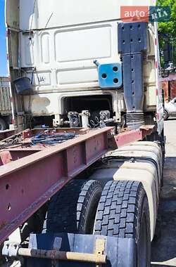 Контейнеровоз DAF XF 95 2004 в 