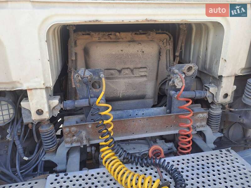 Тягач DAF XF 95 2001 в Львові