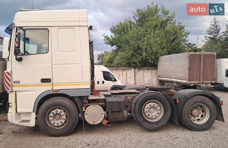 Тягач DAF XF 95 2005 в Дніпрі