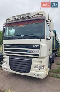 Тягач DAF XF 95 2003 в Ровно