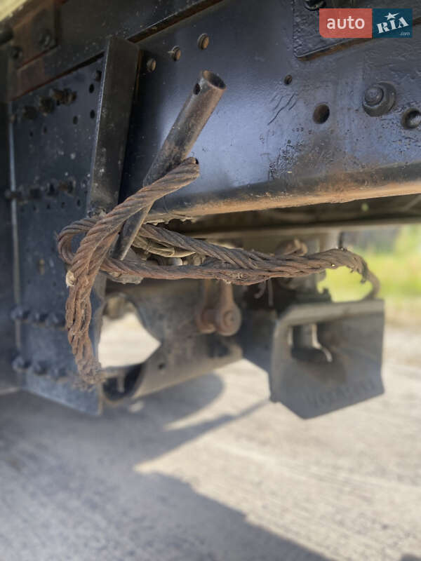 Грузовой фургон DAF XF 95 2004 в Рокитном