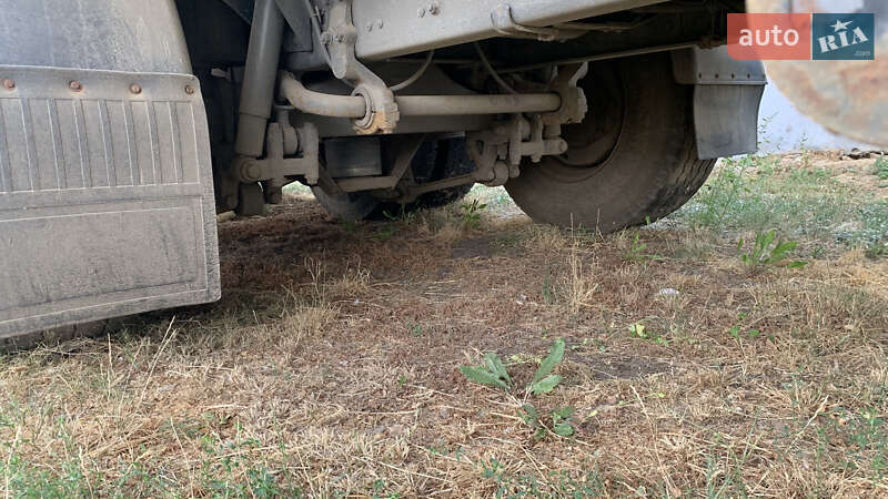 Зерновоз DAF XF 95 2002 в Сарате фото 13 Зерновоз DAF XF 95 2002 в Сарате