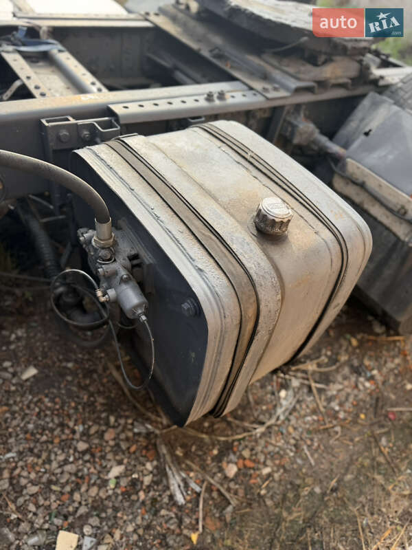 Тягач DAF XF 95 1999 в Лубнах