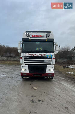 Тягач DAF XF 95 2004 в 