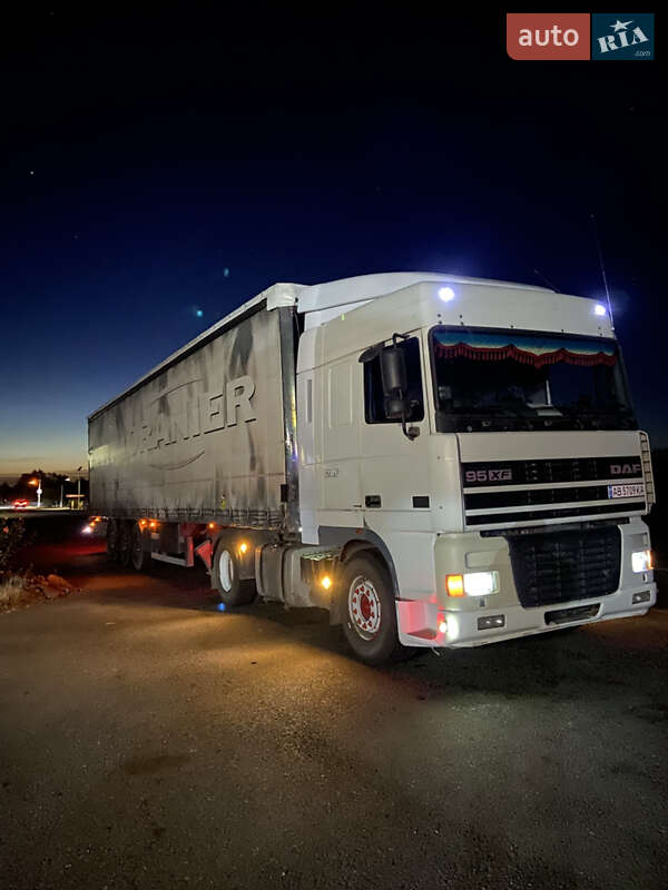 Тягач DAF XF 95 2002 в Баштанці