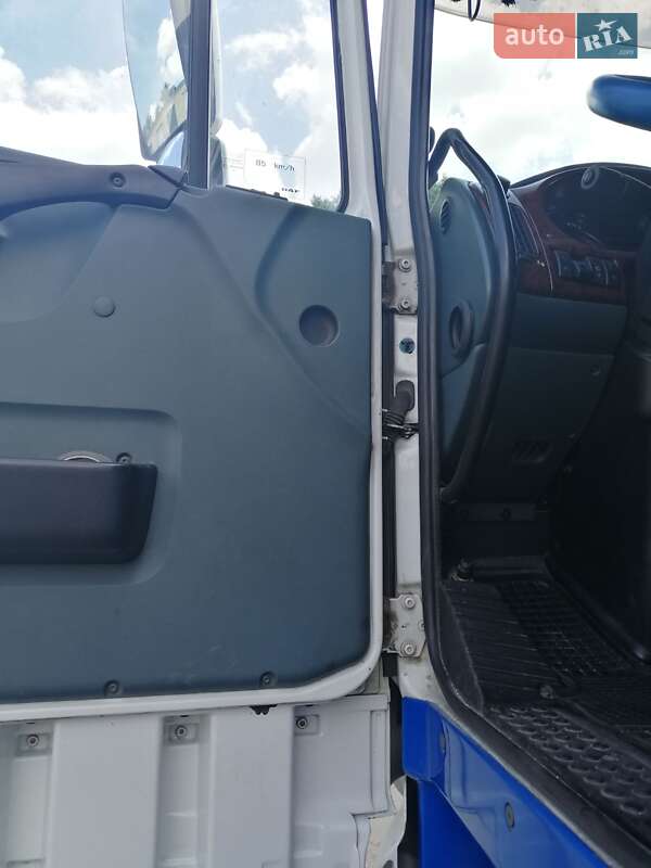 Зерновоз DAF XF 95 2006 в Києві