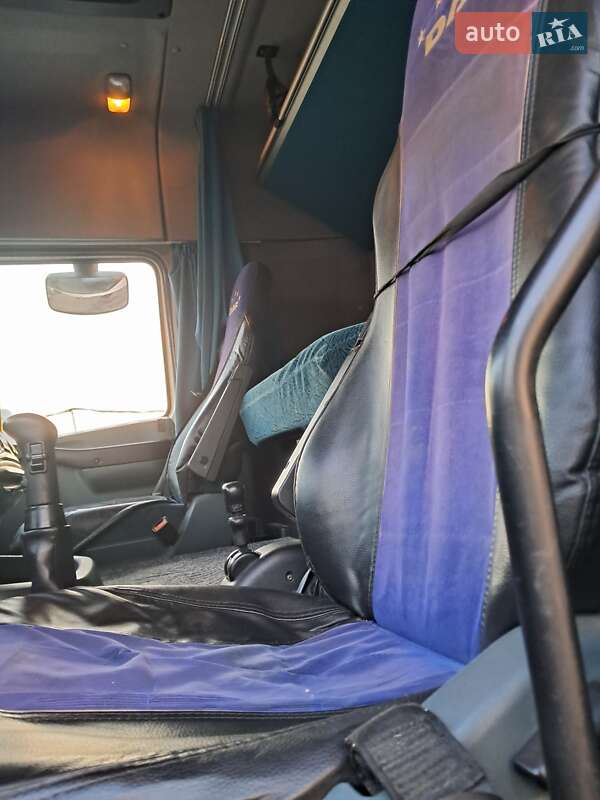 Тягач DAF XF 95 2006 в Борисполі