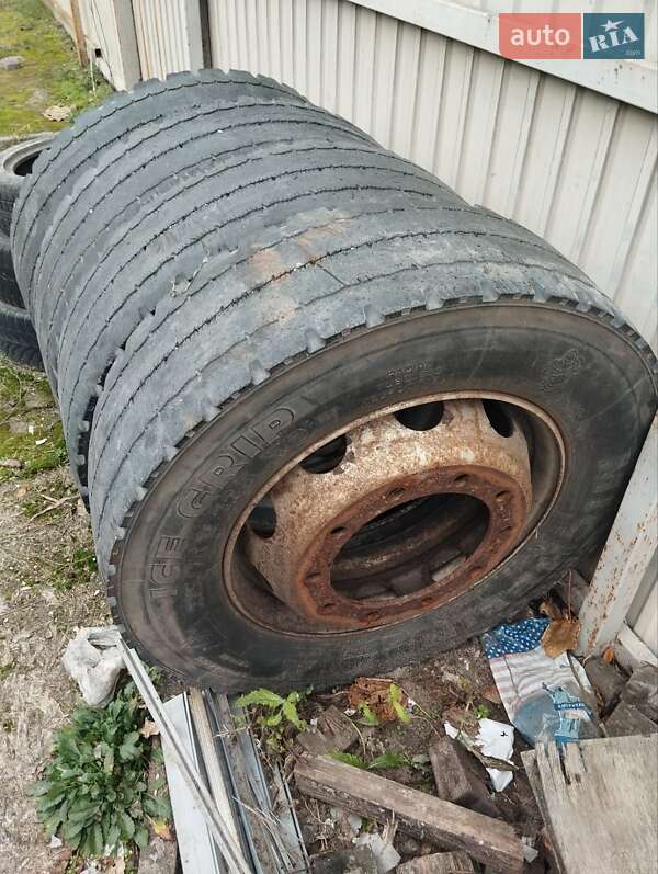 Вантажний фургон DAF XF 95 2006 в Кременчуці