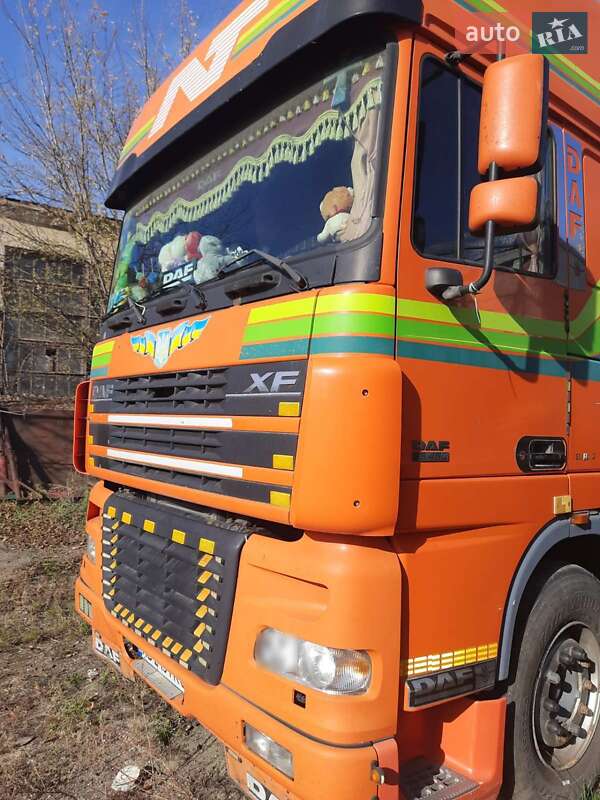 Зерновоз DAF XF 95 2003 в Виннице фото 7 Зерновоз DAF XF 95 2003 в Виннице