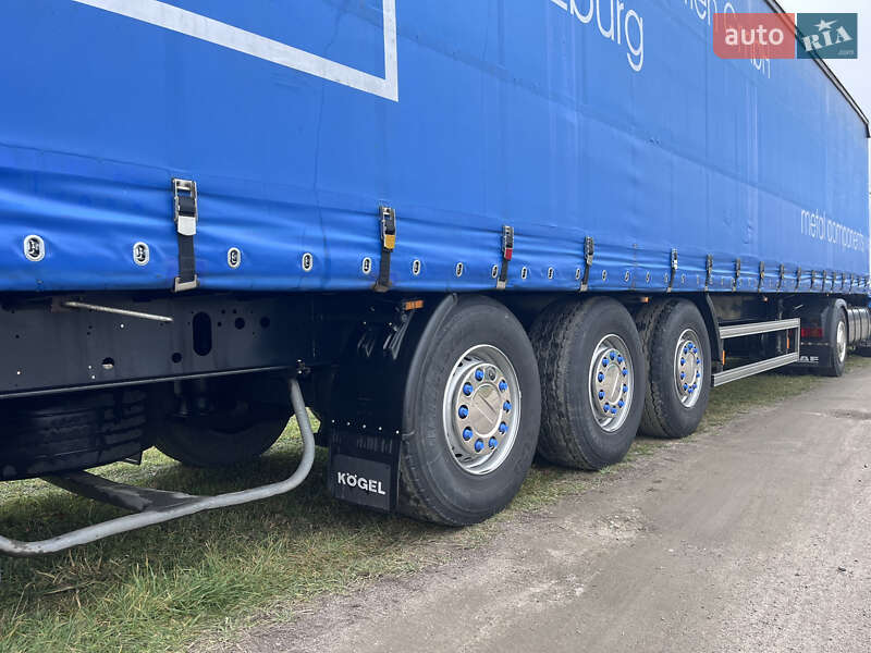 Тягач DAF XF 95 2000 в Рокитном