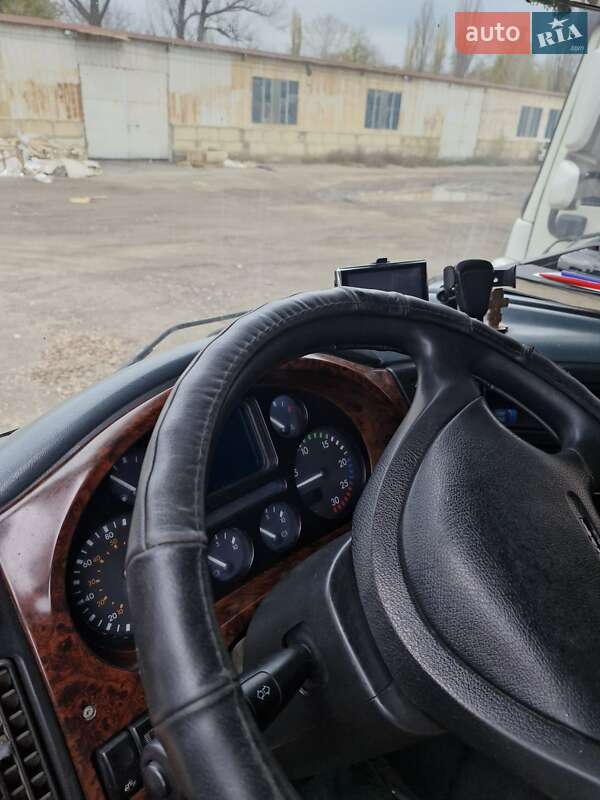 Тягач DAF XF 95 2005 в Одессе