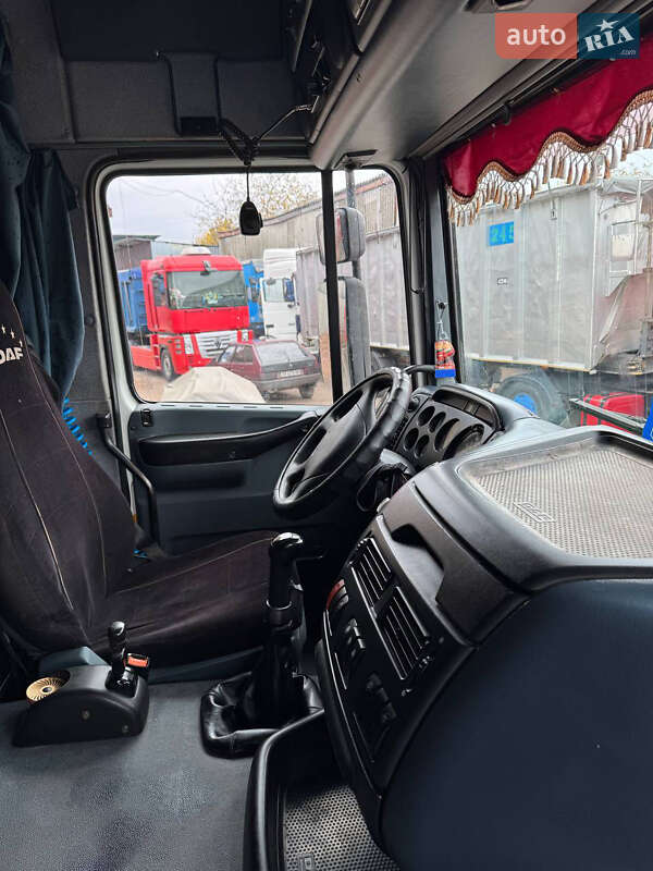Тягач DAF XF 95 2001 в Ніжині