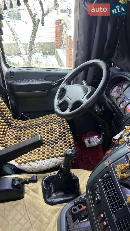 Тягач DAF XF 95 2006 в Рокитному