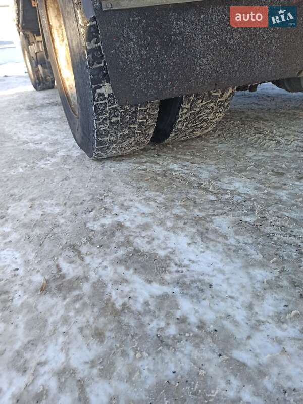 Тентованый DAF XF 95 2002 в Луцке