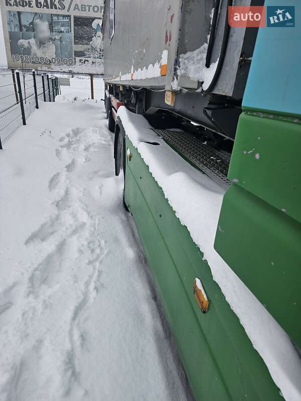 Тягач DAF XF 95 2002 в Збараже