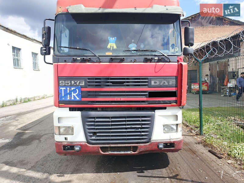 DAF XF 95 2000 DAF XF 95 2000